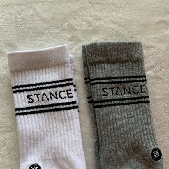 (2) STANCE ICON men’s classic crew sock